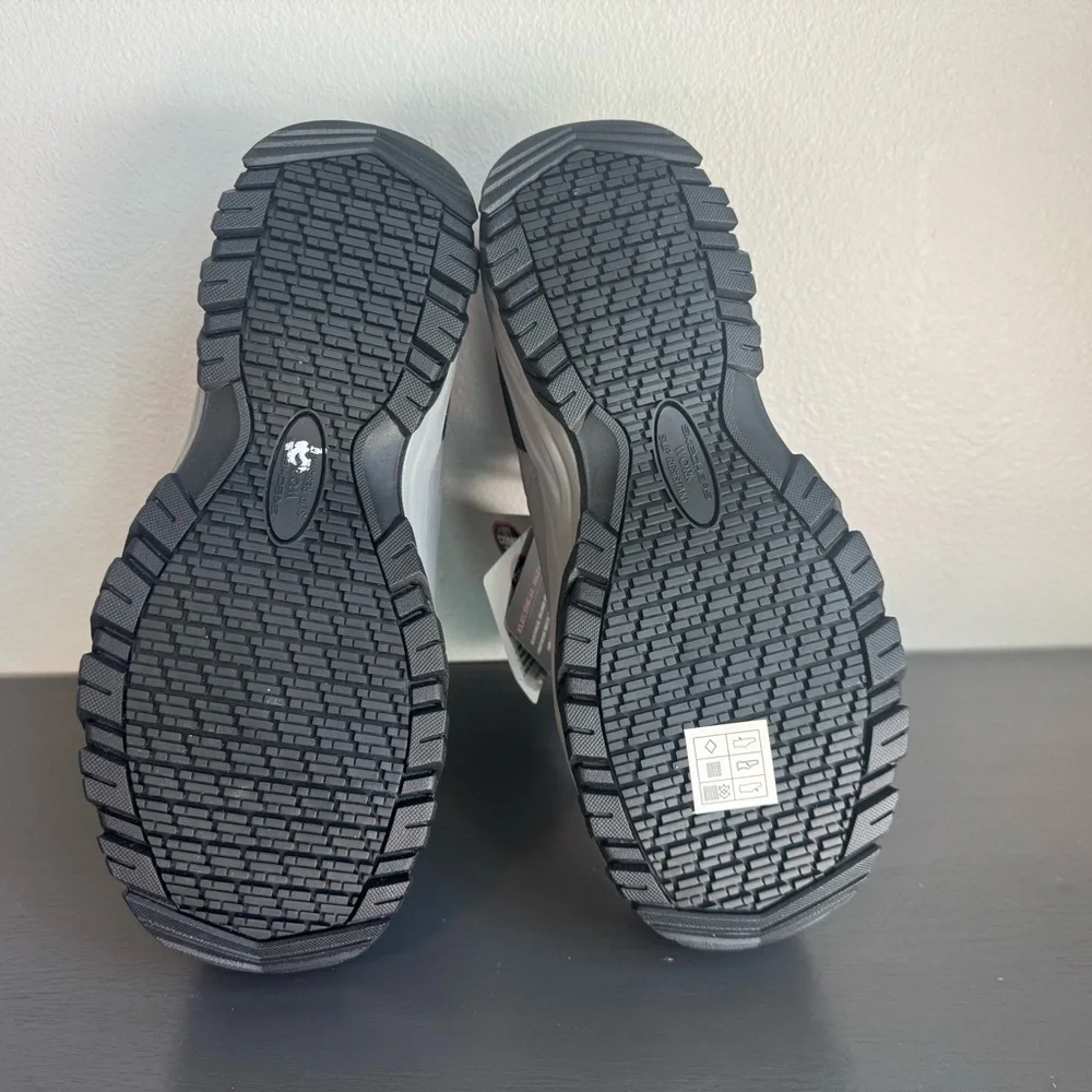Sketchers Slip Resistant Work Shoes - Picture 3 of 4